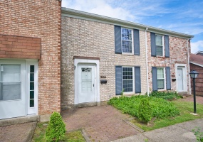 1313 Rona Village Boulevard, Fairborn, Ohio 45324, 2 Bedrooms Bedrooms, ,1 BathroomBathrooms,Residential,For Sale,Rona Village,1038461