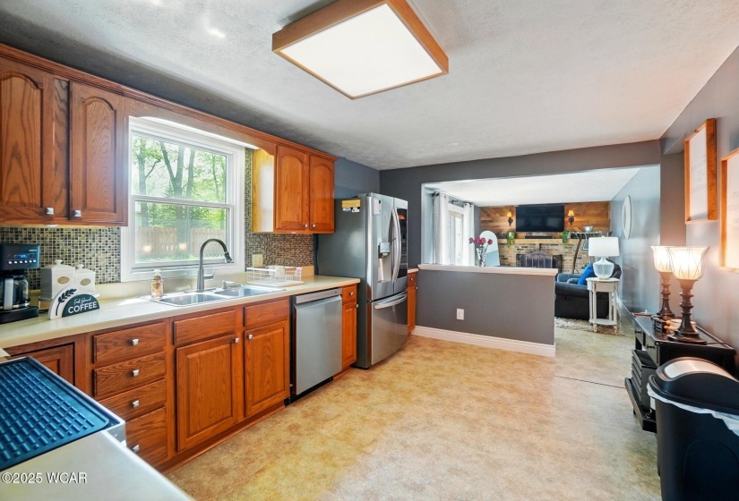 1461 Loch Loman Way, Lima, Ohio, 3 Bedrooms Bedrooms, ,2 BathroomsBathrooms,Residential,For Sale,Loch Loman,306953