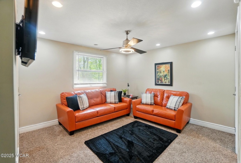 1461 Loch Loman Way, Lima, Ohio, 3 Bedrooms Bedrooms, ,2 BathroomsBathrooms,Residential,For Sale,Loch Loman,306953