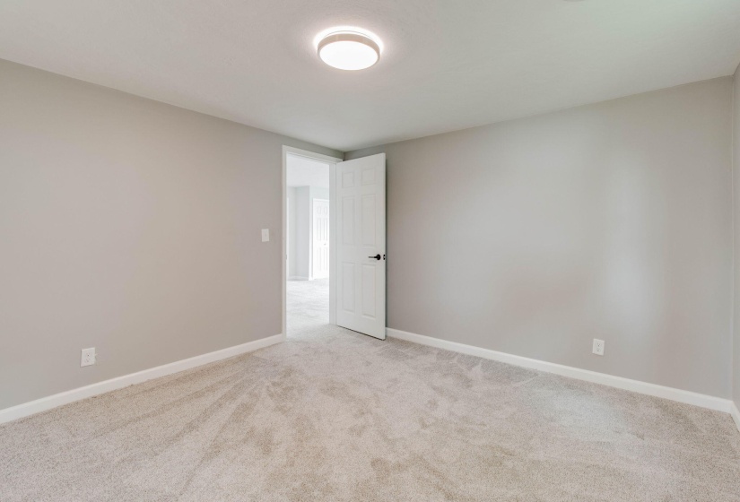 16-web-or-mls-2025 05 05 - 508FrontSt-Ro