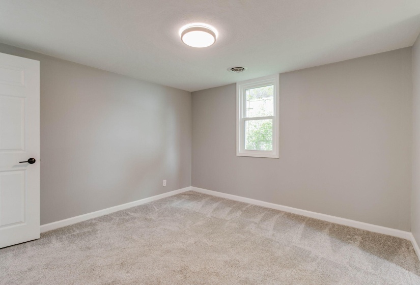 17-web-or-mls-2025 05 05 - 508FrontSt-Ro