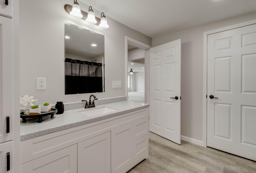 25-web-or-mls-2025 05 05 - 508FrontSt-Ro