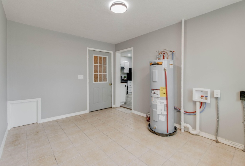 28-web-or-mls-2025 05 05 - 508FrontSt-Ro