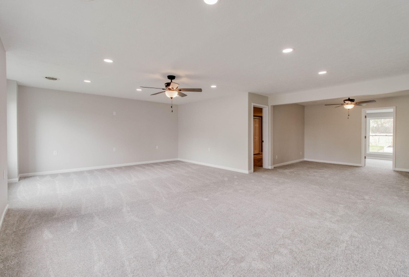 4-web-or-mls-2025 05 05 - 508FrontSt-Roc