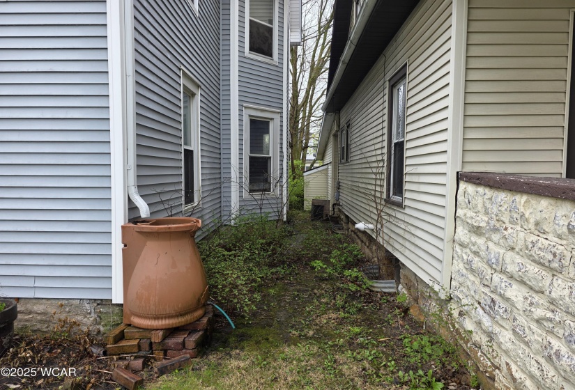 1027 Elm Street, Lima, Ohio, 4 Bedrooms Bedrooms, ,1 BathroomBathrooms,Residential,For Sale,Elm,306964