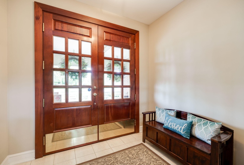 11-web-or-mls-2201-annandale-pl