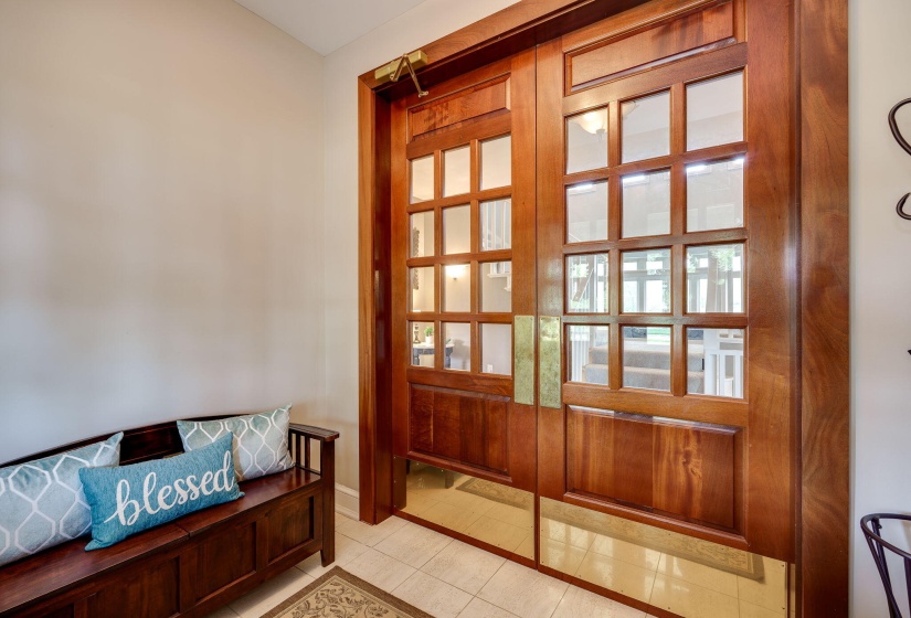 12-web-or-mls-2201-annandale-pl