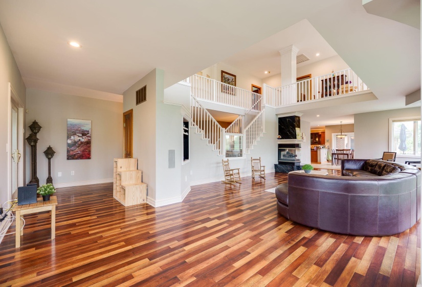 19-web-or-mls-2201-annandale-pl