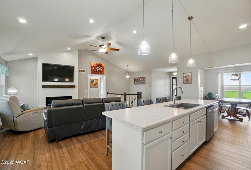 12307 Canning Factory Road, Wapakoneta, Ohio, 3 Bedrooms Bedrooms, ,2 BathroomsBathrooms,Residential,For Sale,Canning Factory,306973