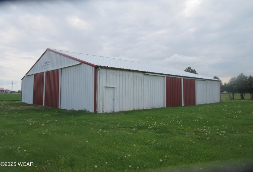 60' x 72' metal span building