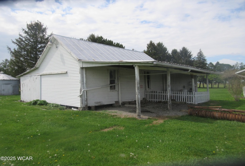 30' x 30' outbuilding