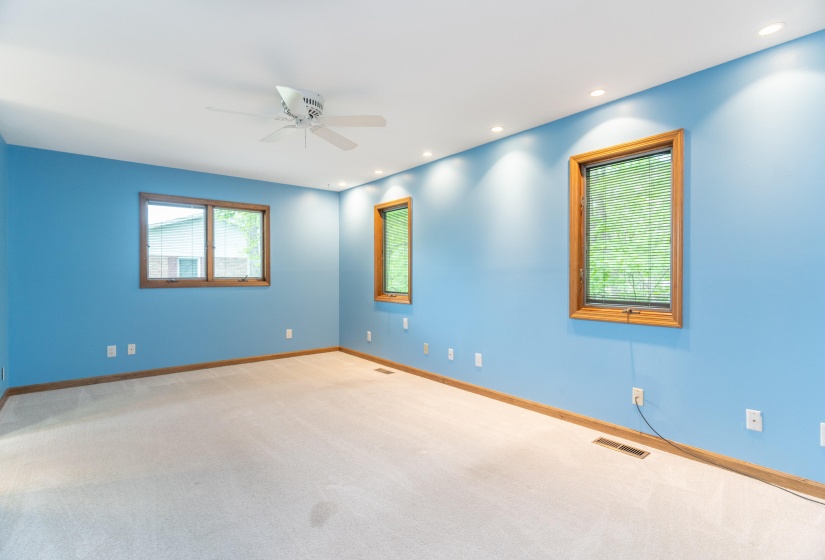 1406 Westwood, Sidney-24