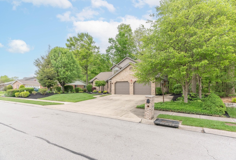 1406 Westwood, Sidney-3