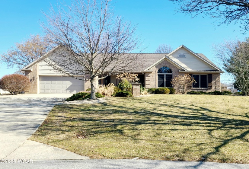 1600 Bittersweet Drive, Lima, Ohio, 3 Bedrooms Bedrooms, ,2 BathroomsBathrooms,Residential,For Sale,Bittersweet,306512