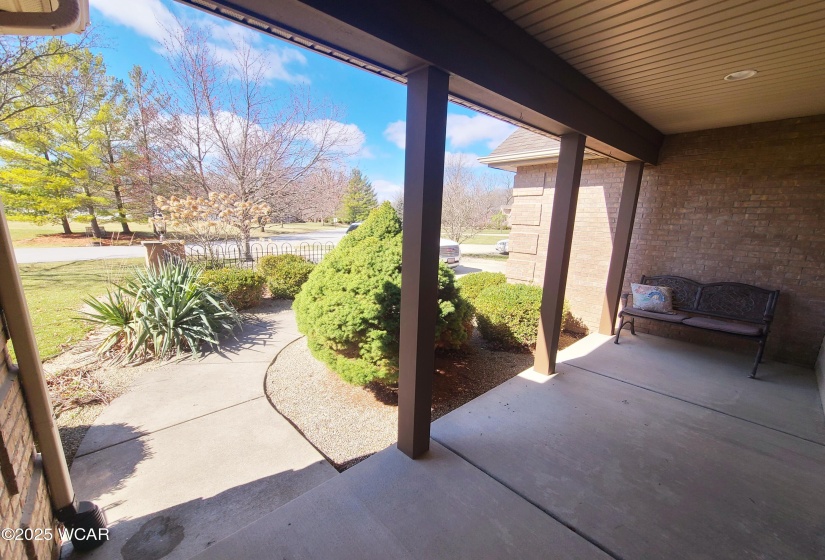 1600 Bittersweet Drive, Lima, Ohio, 3 Bedrooms Bedrooms, ,2 BathroomsBathrooms,Residential,For Sale,Bittersweet,306512