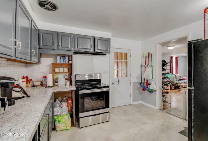 608 Pearl Street, Wapakoneta, Ohio, 3 Bedrooms Bedrooms, ,1 BathroomBathrooms,Residential,For Sale,Pearl,306976