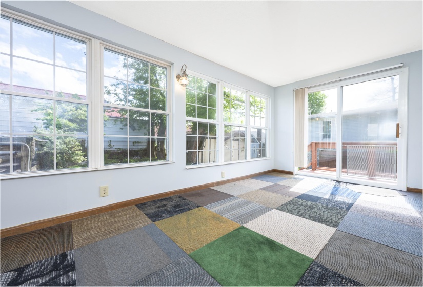 14221 Lakewood Ave-9
