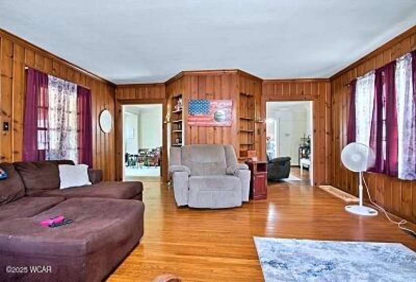 402 Woodlawn Avenue, Lima, Ohio, 5 Bedrooms Bedrooms, ,3 BathroomsBathrooms,Residential,For Sale,Woodlawn,306981