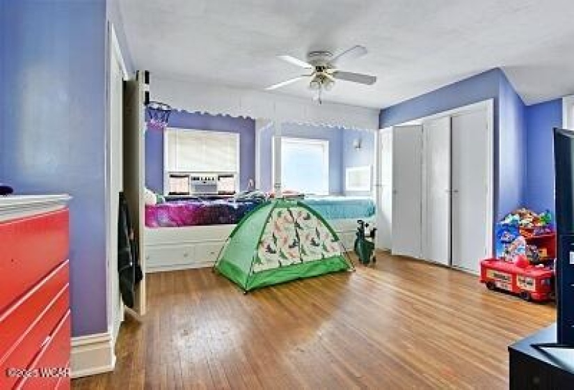 402 Woodlawn Avenue, Lima, Ohio, 5 Bedrooms Bedrooms, ,3 BathroomsBathrooms,Residential,For Sale,Woodlawn,306981
