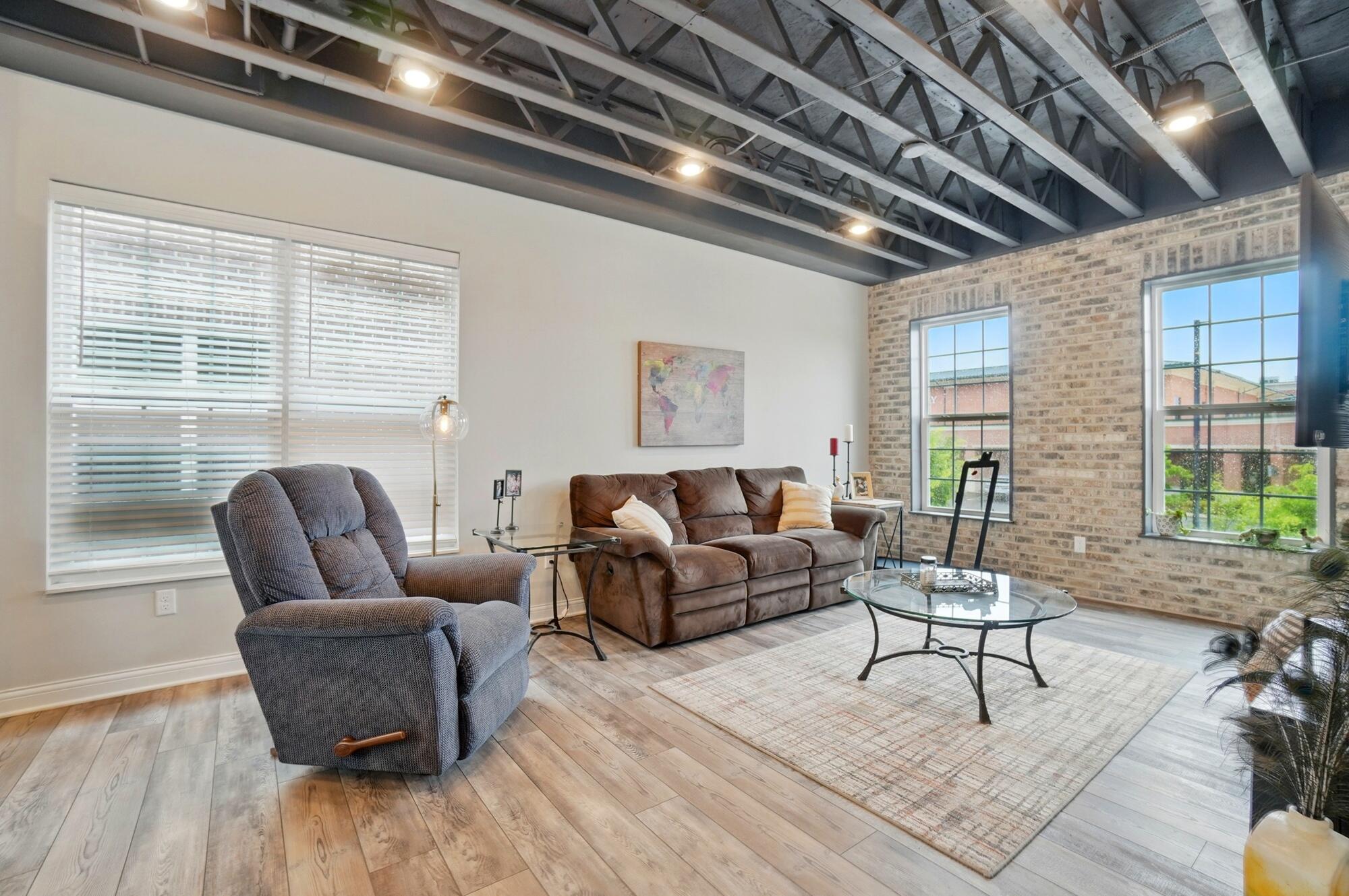20 Center Street, Springfield, Ohio 45502