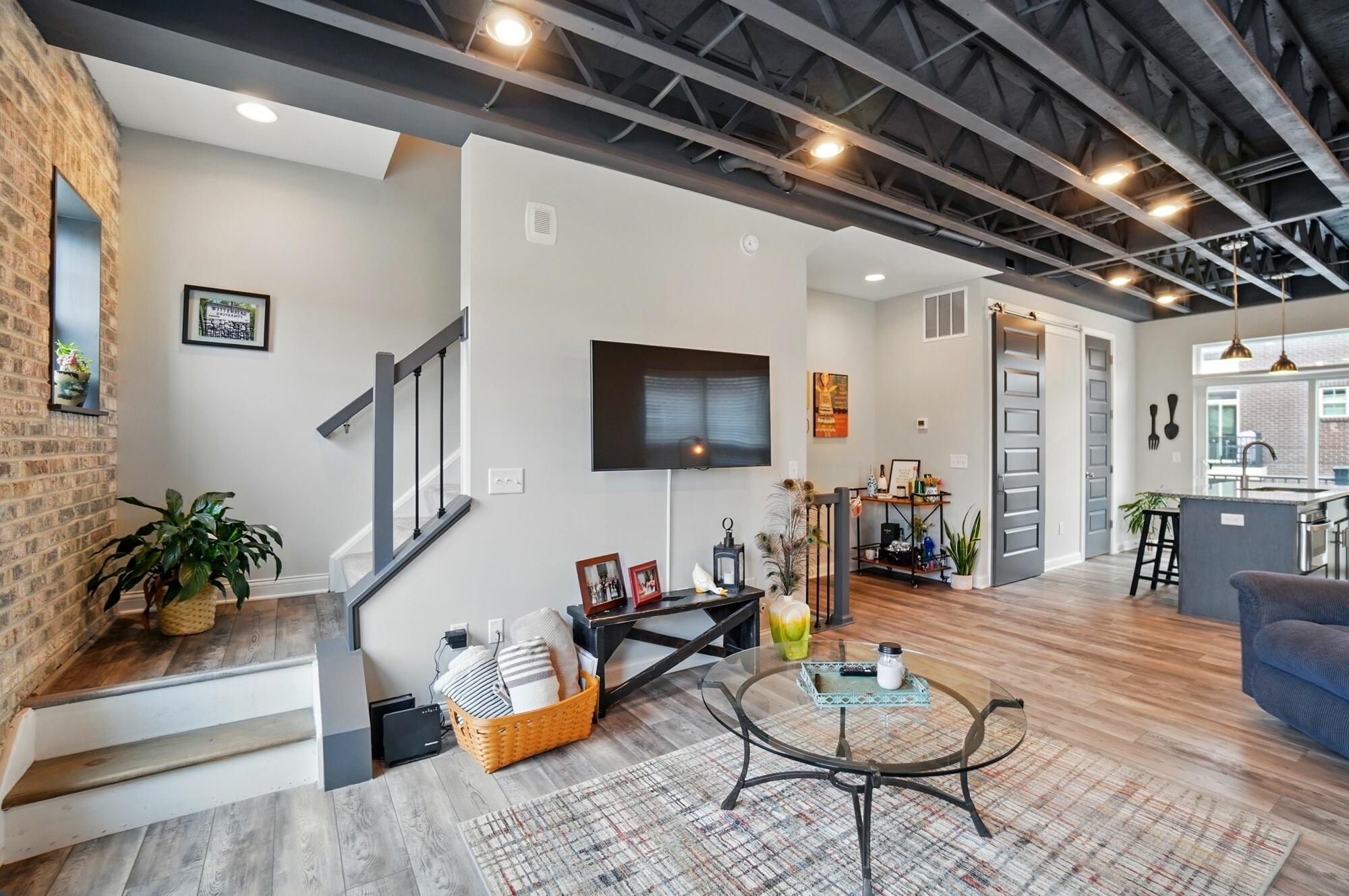 20 Center Street, Springfield, Ohio 45502