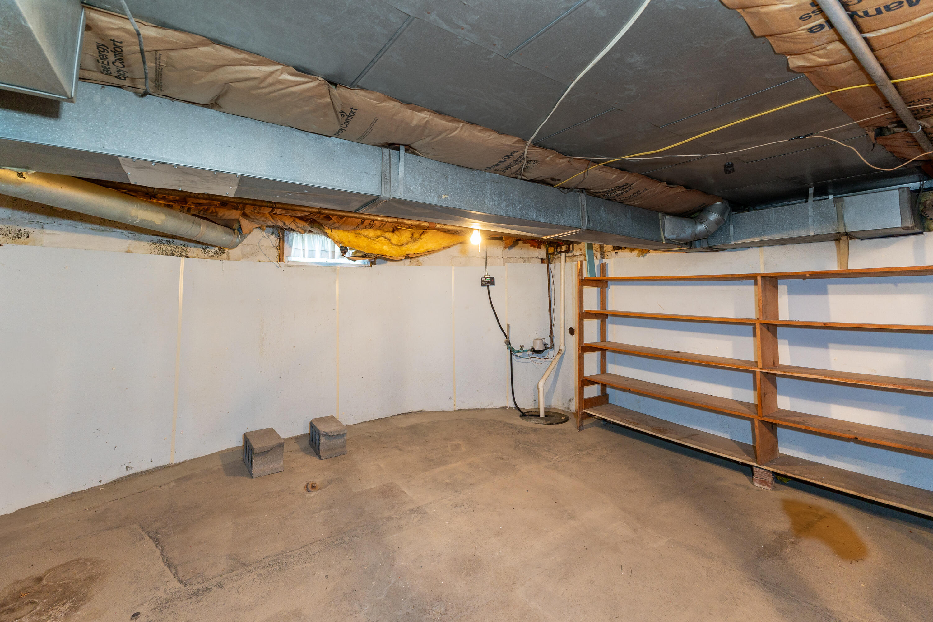 314 Miami Avenue, Bradford, Ohio 45308