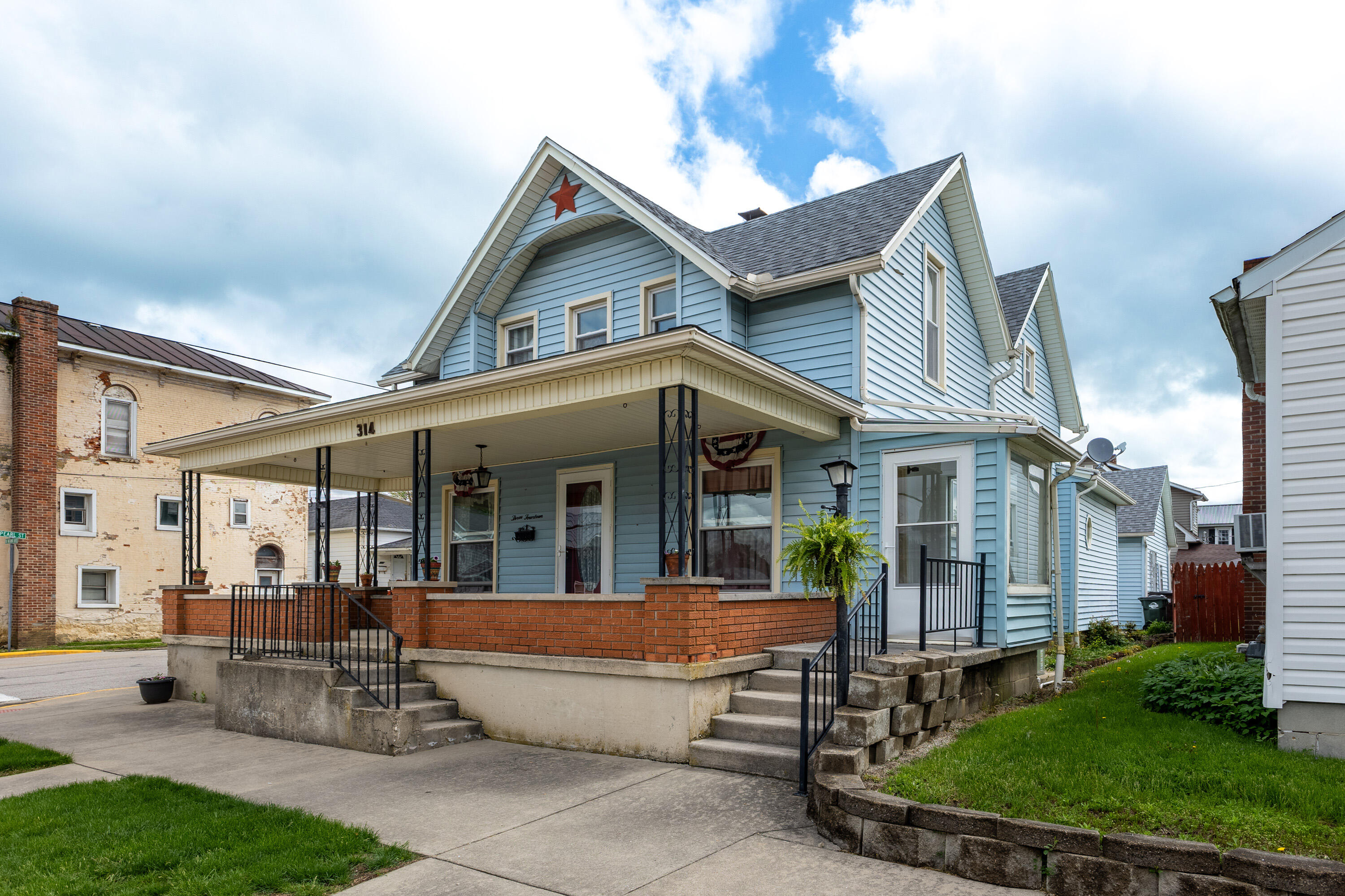 314 Miami Avenue, Bradford, Ohio 45308