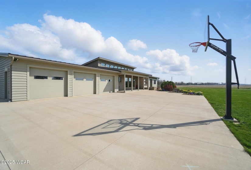 23465 Course Road, Delphos, Ohio, 3 Bedrooms Bedrooms, ,3 BathroomsBathrooms,Residential,For Sale,Course,306795