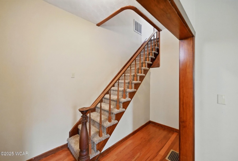 211 Main Street, Belle Center, Ohio, 3 Bedrooms Bedrooms, ,2 BathroomsBathrooms,Residential,For Sale,Main,306846