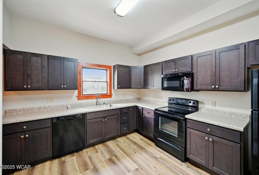 211 Main Street, Belle Center, Ohio, 3 Bedrooms Bedrooms, ,2 BathroomsBathrooms,Residential,For Sale,Main,306846
