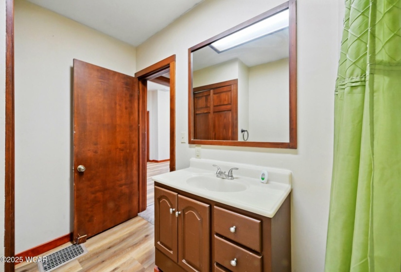 211 Main Street, Belle Center, Ohio, 3 Bedrooms Bedrooms, ,2 BathroomsBathrooms,Residential,For Sale,Main,306846