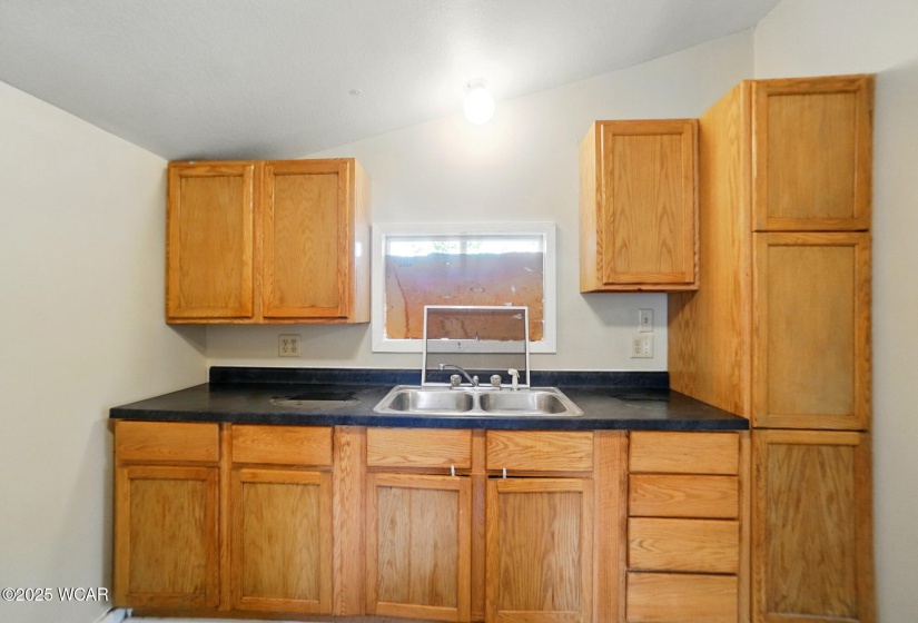 511 Race Street, Van Wert, Ohio, 3 Bedrooms Bedrooms, ,1 BathroomBathrooms,Residential,For Sale,Race,306993