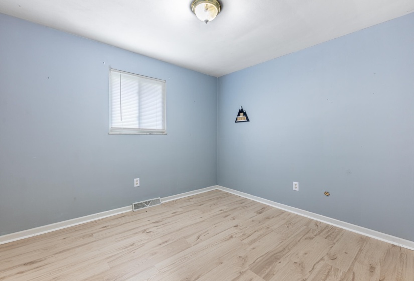 722 Dwight-11