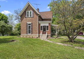 654 Market Street, Troy, Ohio 45373, 5 Bedrooms Bedrooms, ,3 BathroomsBathrooms,Residential,For Sale,Market,1038529