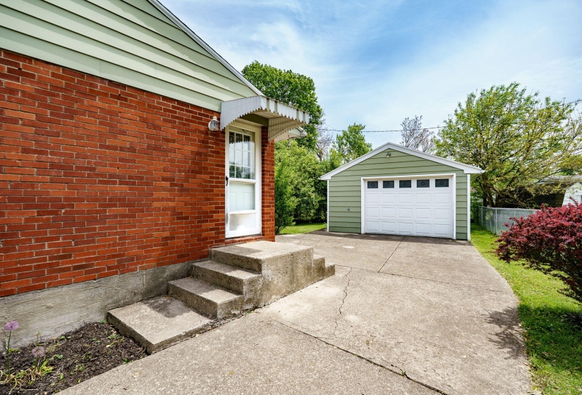 37-web-or-mls-110-whispering-dr