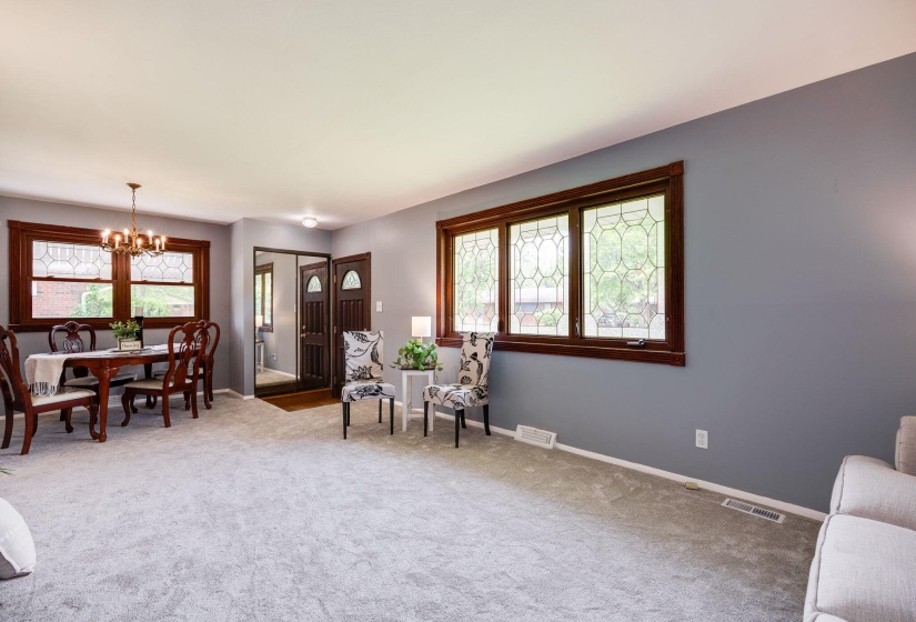 10-web-or-mls-110-whispering-dr
