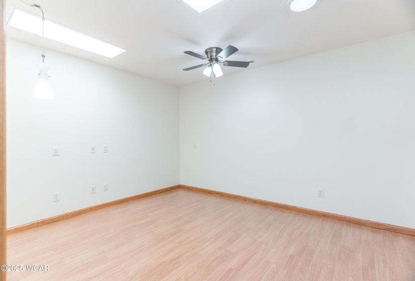 1898 Creekside Court, Sidney, Ohio, 3 Bedrooms Bedrooms, ,3 BathroomsBathrooms,Residential,For Sale,Creekside,306828