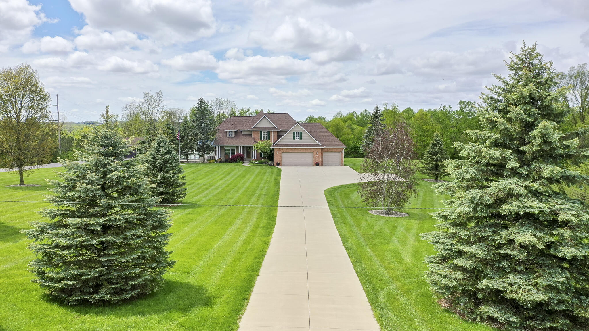 792 County Road 5 N, Zanesfield, Ohio 43360