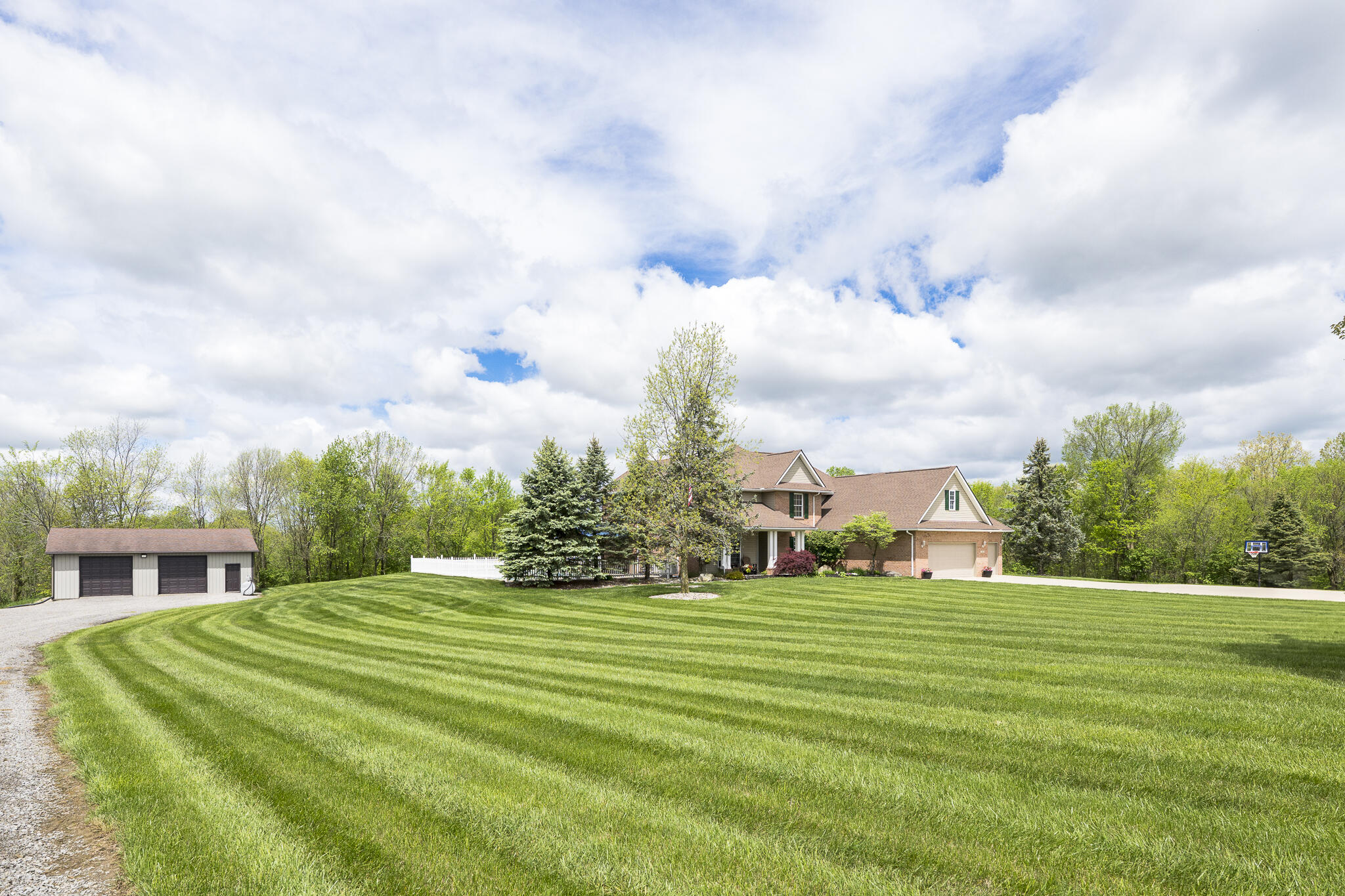 792 County Road 5 N, Zanesfield, Ohio 43360