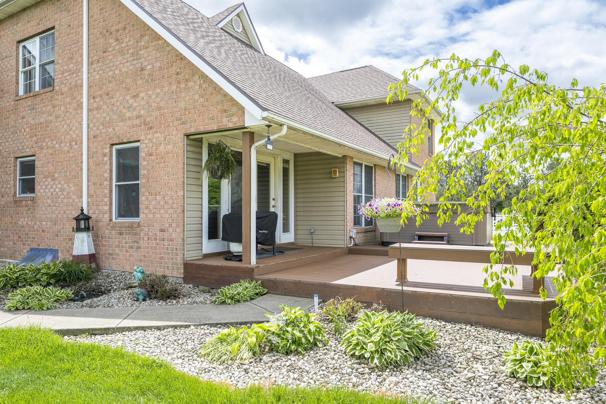 792 County Road 5 N, Zanesfield, Ohio 43360