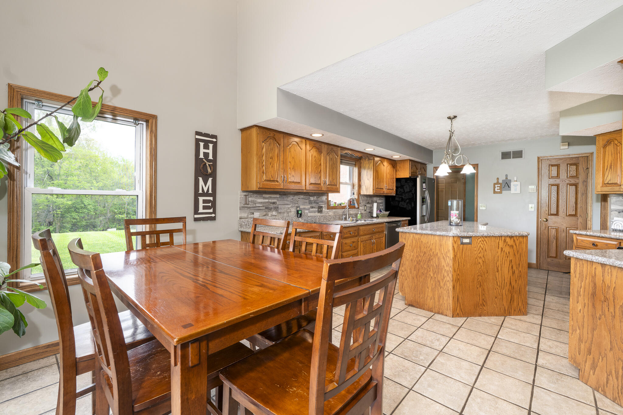 792 County Road 5 N, Zanesfield, Ohio 43360