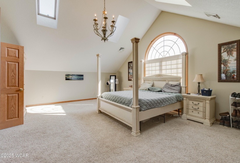 200 Fraunfelter Road, Lima, Ohio, 5 Bedrooms Bedrooms, ,3 BathroomsBathrooms,Residential,For Sale,Fraunfelter,307005