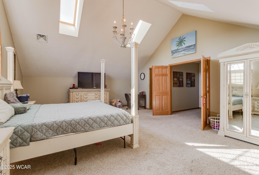 200 Fraunfelter Road, Lima, Ohio, 5 Bedrooms Bedrooms, ,3 BathroomsBathrooms,Residential,For Sale,Fraunfelter,307005