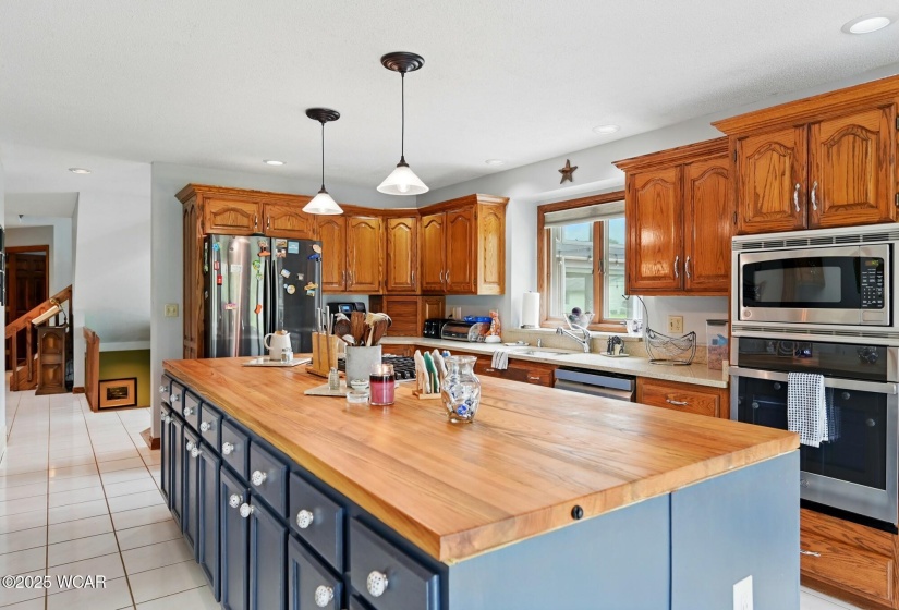 2979 SANDS Road, Lima, Ohio, 4 Bedrooms Bedrooms, ,5 BathroomsBathrooms,Residential,For Sale,SANDS,307006