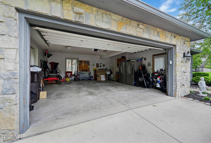 2979 SANDS Road, Lima, Ohio, 4 Bedrooms Bedrooms, ,5 BathroomsBathrooms,Residential,For Sale,SANDS,307006