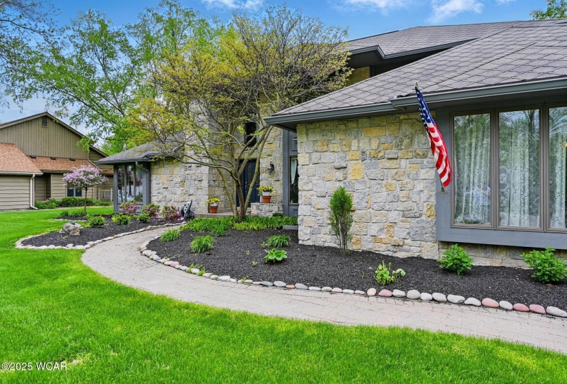 2979 SANDS Road, Lima, Ohio, 4 Bedrooms Bedrooms, ,5 BathroomsBathrooms,Residential,For Sale,SANDS,307006
