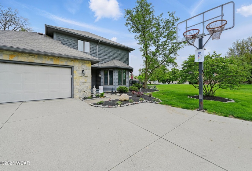 2979 SANDS Road, Lima, Ohio, 4 Bedrooms Bedrooms, ,5 BathroomsBathrooms,Residential,For Sale,SANDS,307006