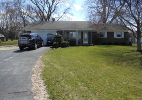 8189 Oakes Road, Arcanum, Ohio 45304, 3 Bedrooms Bedrooms, ,1 BathroomBathrooms,Residential,For Sale,Oakes,1038563
