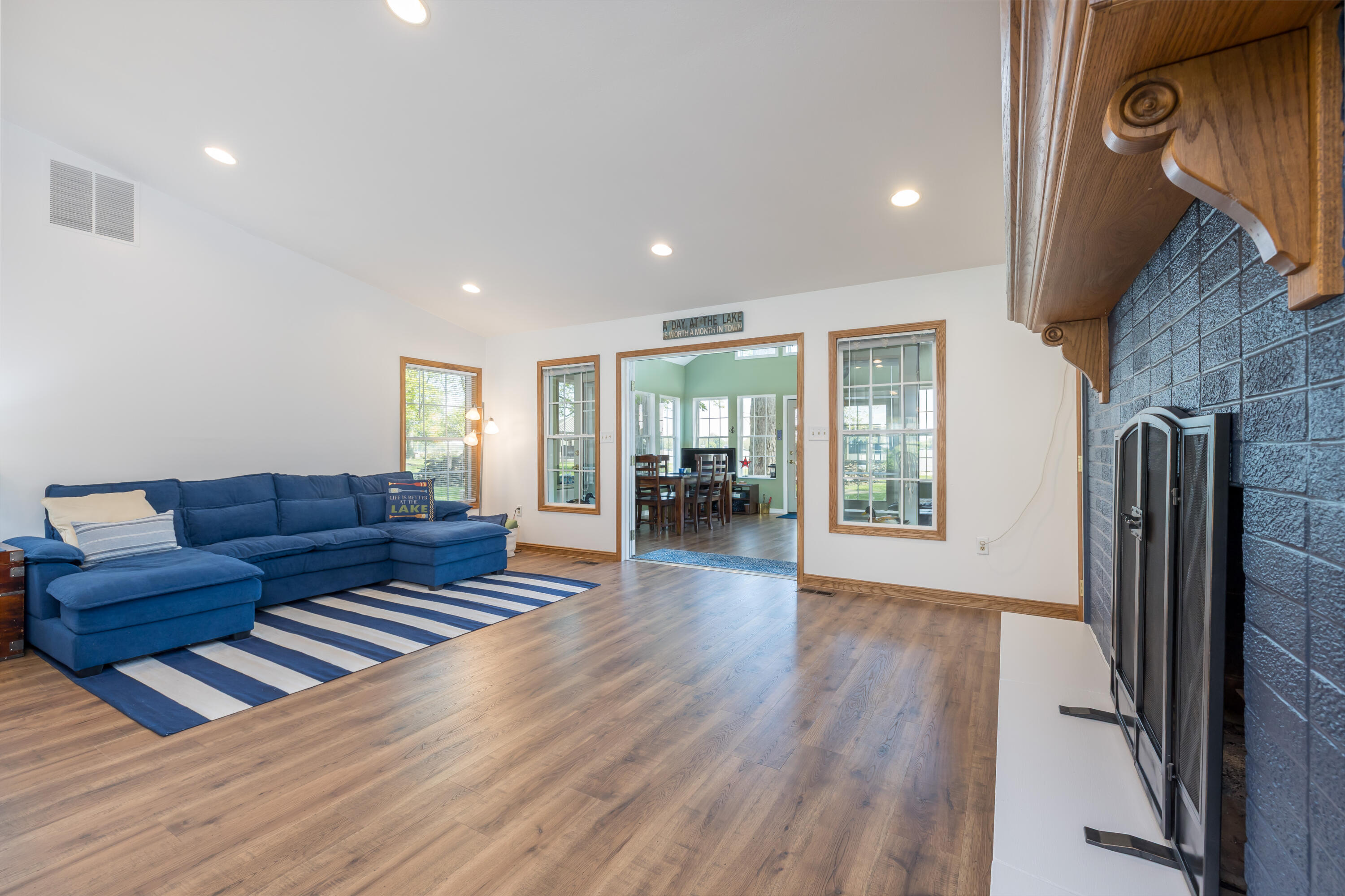 9342 State Route 368, Huntsville, Ohio 43324