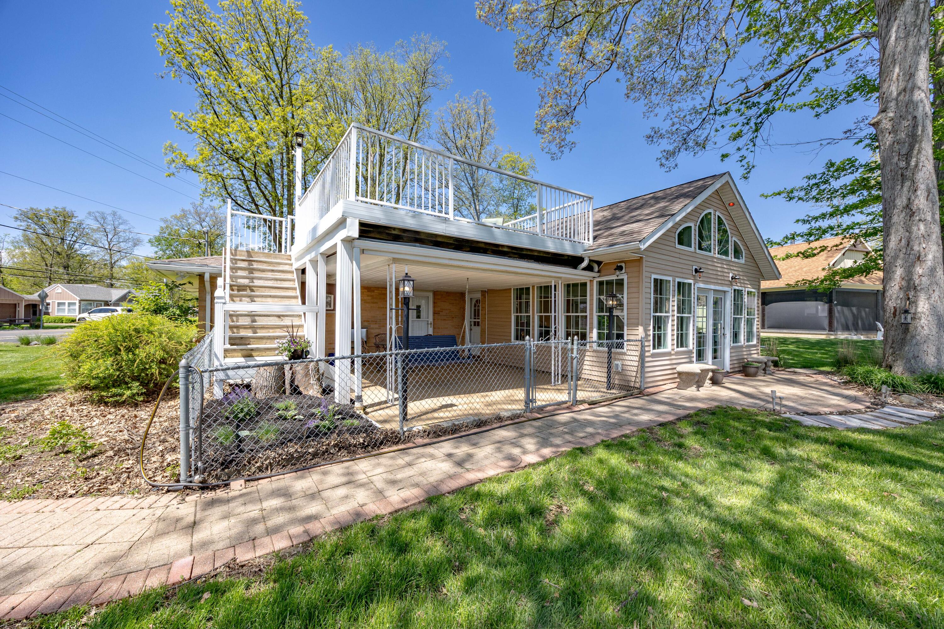 9342 State Route 368, Huntsville, Ohio 43324